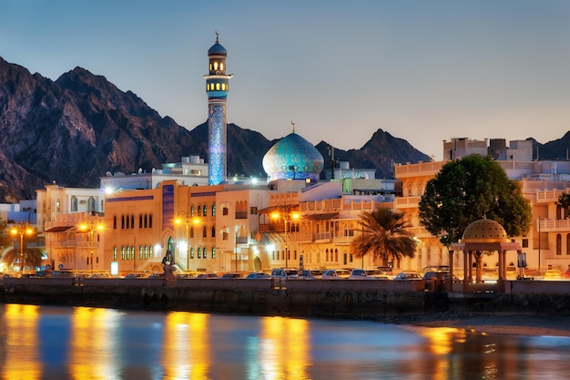 مهاجرت به عمان
